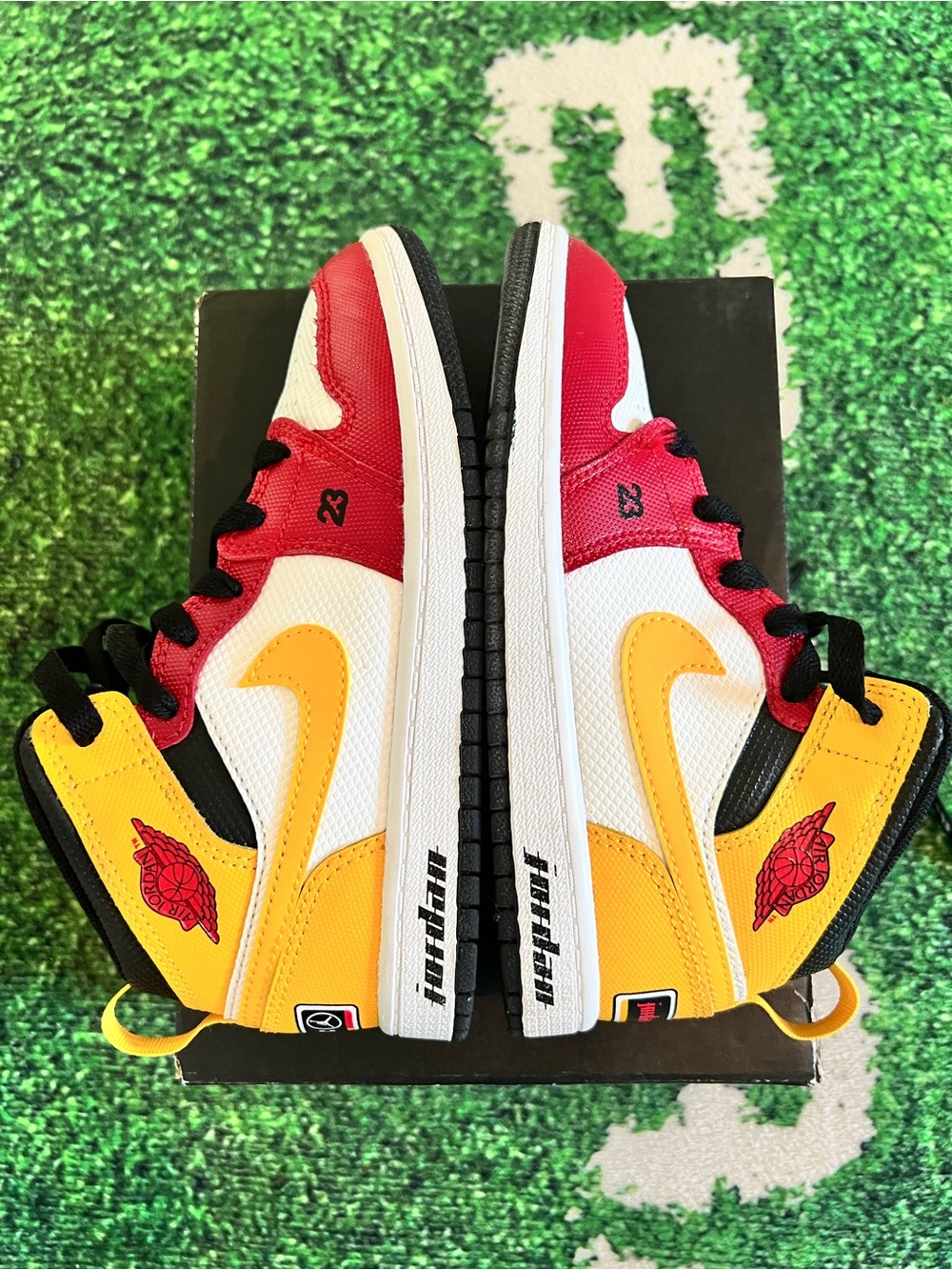 Kids Nike Jordan 1 High-Top Sneakers in Yellow, Red & White Size 13.5C - Picture 7 of 9